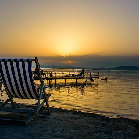 Bl Apartman By Hellobalatonlelle Appartamento Balatonlelle