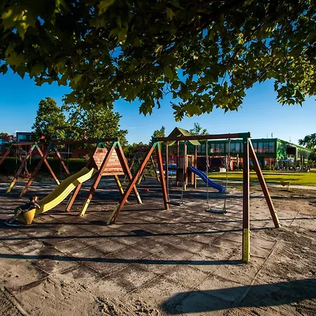 Appartamento Bl Apartman By Hellobalatonlelle