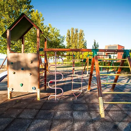 Bl Apartman By Hellobalatonlelle Apartment Balatonlelle