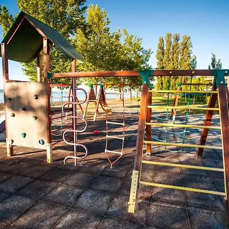 Bl Apartman By Hellobalatonlelle Balatonlelle
