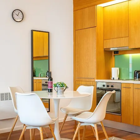 Apartment Bl Apartman By Hellobalatonlelle *