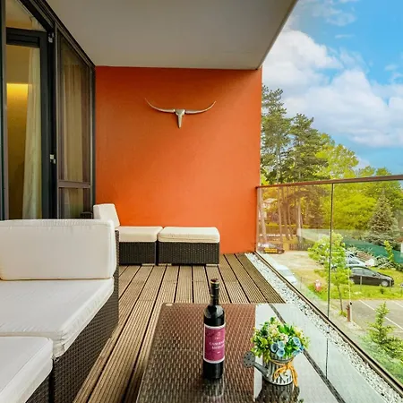 Bl Apartman By Hellobalatonlelle Appartamento *