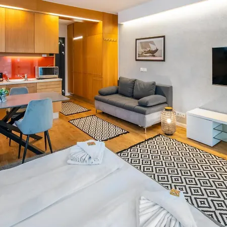 Bl Apartman By Hellobalatonlelle Appartamento Balatonlelle