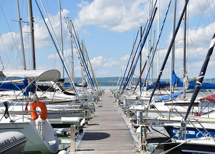 Bl Apartman By Hellobalatonlelle