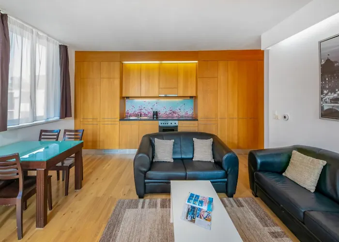 Bl Apartman By Hellobalatonlelle *