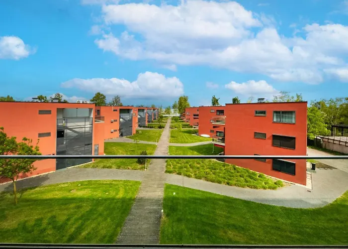 Apartament Bl Apartman By Hellobalatonlelle