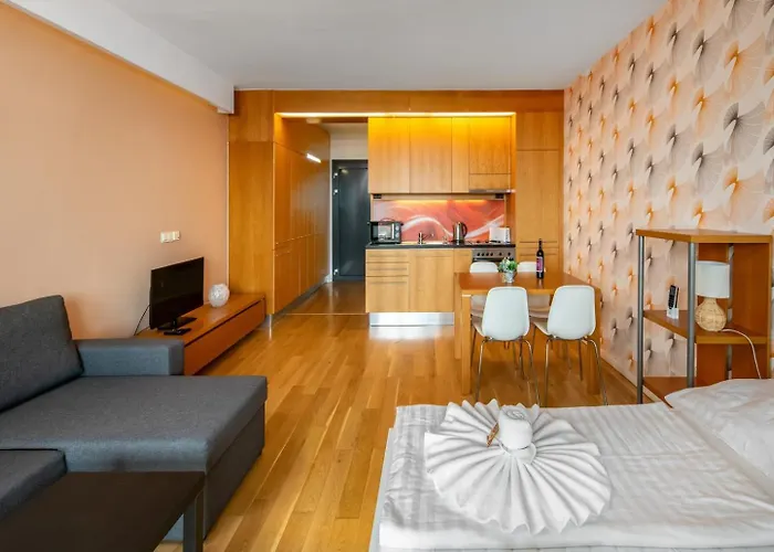 Bl Apartman By Hellobalatonlelle Balatonlelle