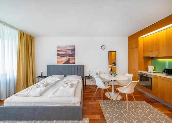 Bl Apartman By Hellobalatonlelle Balatonlelle