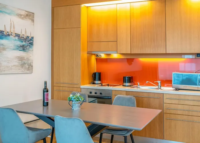 Bl Apartman By Hellobalatonlelle *