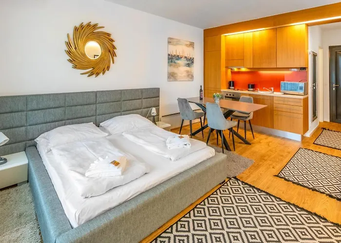 Apartament Bl Apartman By Hellobalatonlelle Balatonlelle