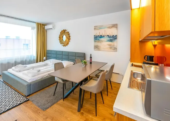 Bl Apartman By Hellobalatonlelle *