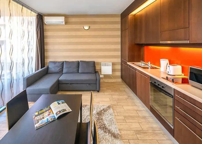 Bl Apartman By Hellobalatonlelle Apartament Balatonlelle