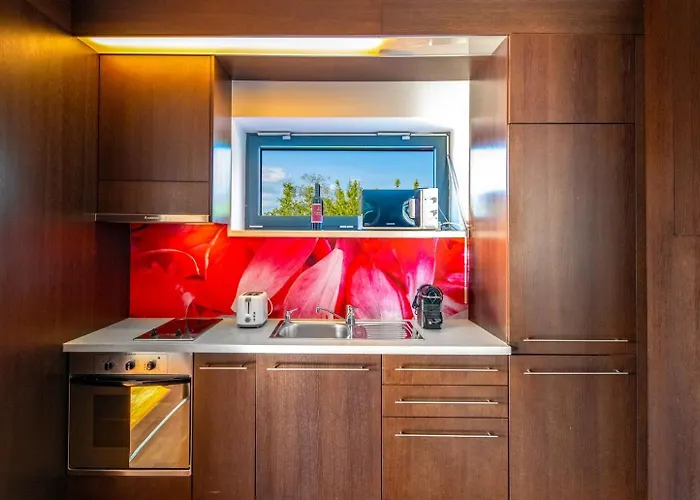 Bl Apartman By Hellobalatonlelle Apartament *